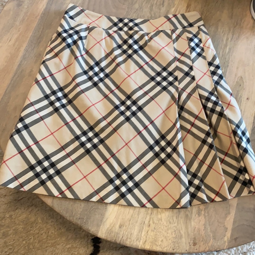 Burberry golf skort!
